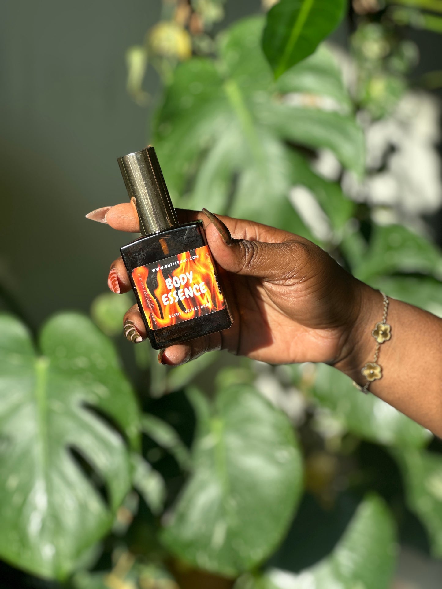 Velvet Heat Body Essence